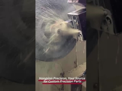 Bearbeitete Teile aus Edelstahl und Messing