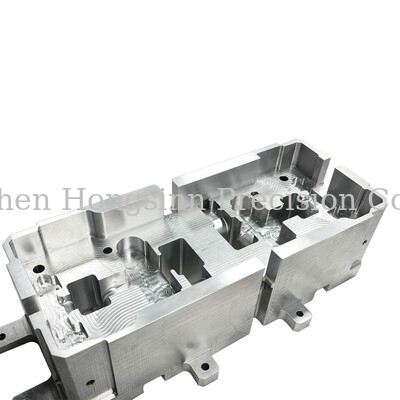 Guter Preis Hochpräzise CNC-bearbeitete Aluminiumteile mit individueller Farbe und Toleranz +/- 0,005 mm Online