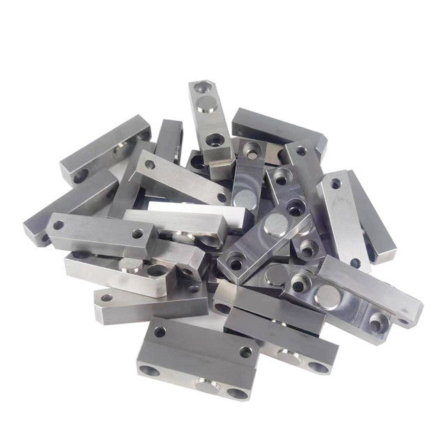 Customized Color CNC Aluminium Component Metal Machining Parts with Deburring Process