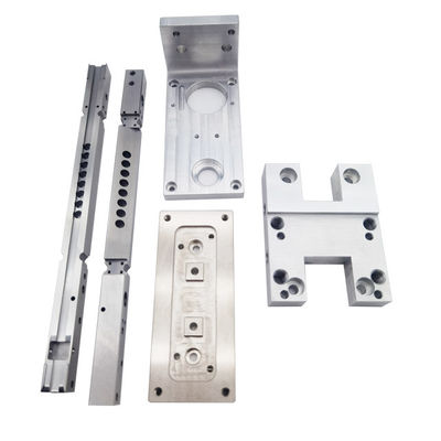 Guter Preis Präzisions-CNC-Bearbeitung für Auto-Ersatzteile Dienst für die Herstellung von Blechmetall mit Toleranz 0.01-0.005 mm und Deburring Online