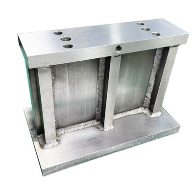 Guter Preis CNC-Schweißen von Blechmetallen und Lösungen für kleine Metallteile Online